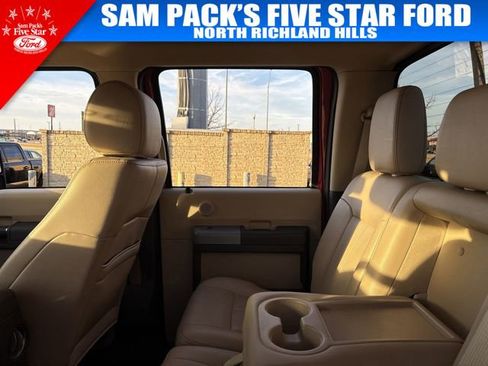 Used 2016 Ford F250 Lariat w/ Lariat Interior Package image 14