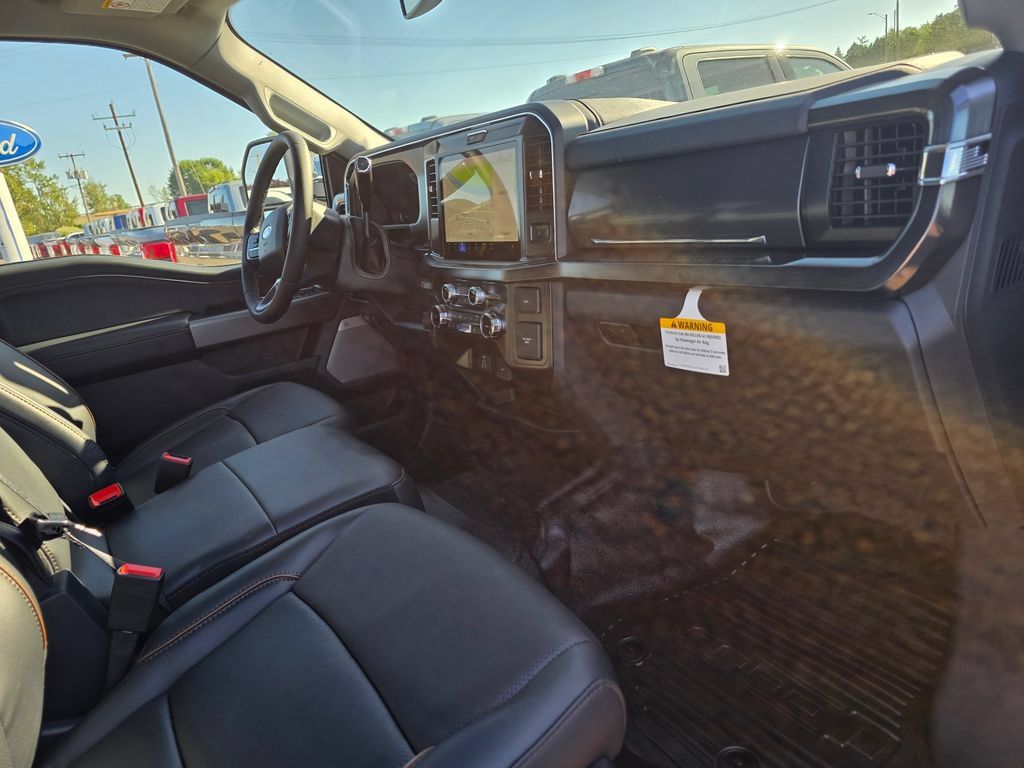 New 2026 Ford F350 Lariat w/ Chrome Package AWD/4WD image 23