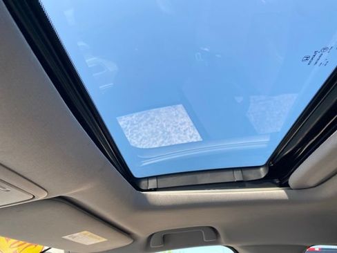 Used 2019 Honda Odyssey EX-L image 24