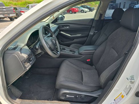 Used 2024 Honda Accord EX image 4