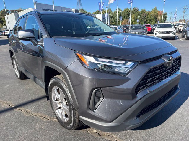 Used 2025 Toyota RAV4 XLE w/ Convenience Package FWD image 7