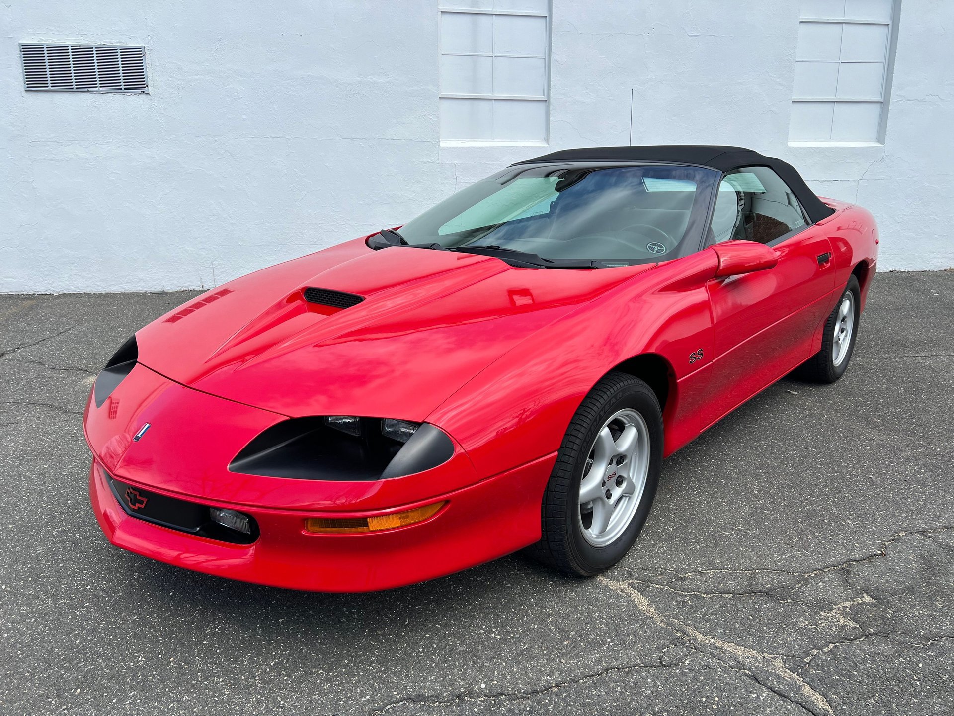 Used 1997 Chevrolet Camaro SS w/ SS Alteration Pkg RWD image 10