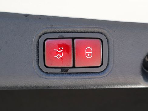 Used 2022 Mercedes-Benz E 350 E 350 image 21