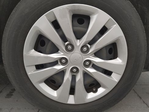 Used 2022 Kia Soul LX FWD image 31