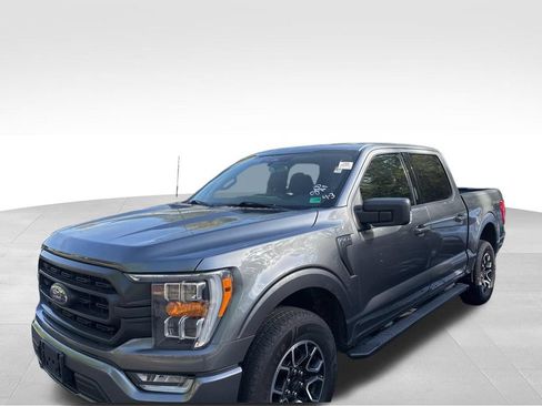 Used 2022 Ford F150 XLT w/ Equipment Group 302A High AWD/4WD image 15
