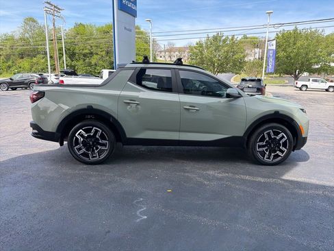 Used 2025 Hyundai Santa Cruz Limited image 6