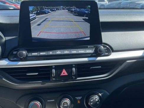 Certified 2020 Kia Forte LXS image 43