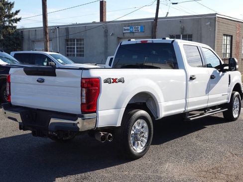 Used 2022 Ford F350 XLT w/ XLT Value Package image 3