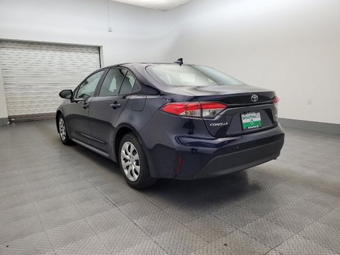 Used 2023 Toyota Corolla LE image 5