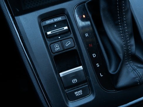 Certified 2024 Honda CR-V EX-L image 28