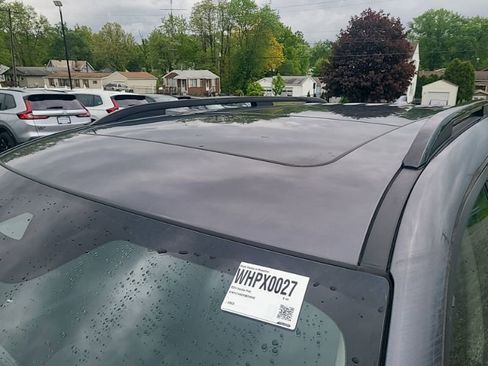 Used 2024 Honda Pilot Elite image 16