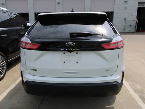 Used 2023 Ford Edge SE AWD/4WD image 6