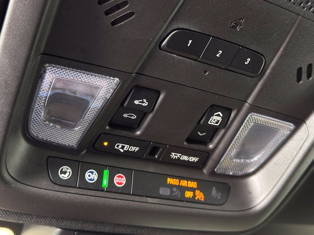 Used 2021 Cadillac XT5 Premium Luxury FWD image 30
