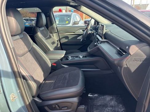 New 2026 Ford Explorer ST w/ Sun And Sound Package image 32