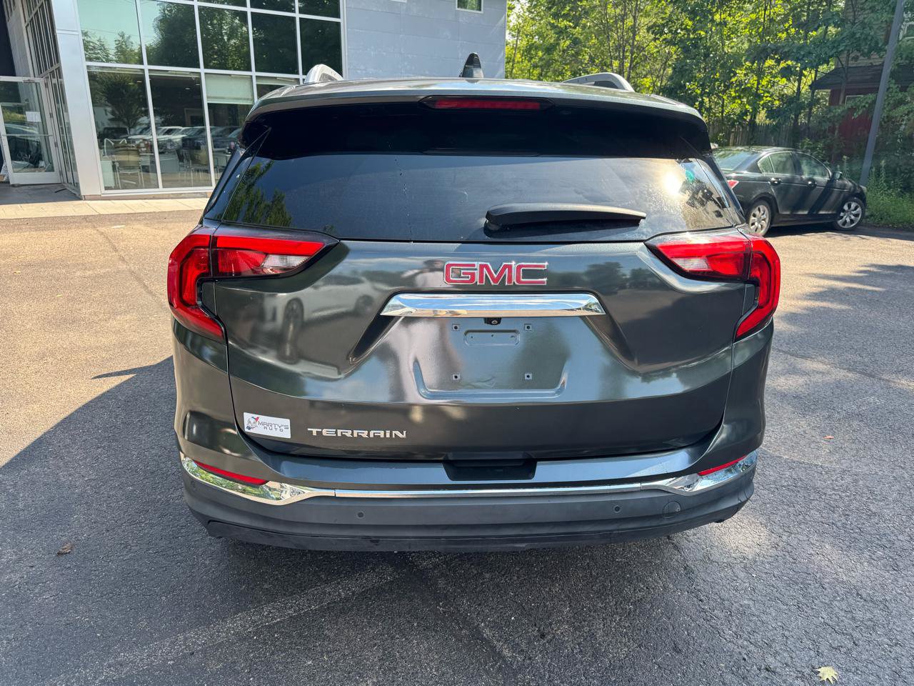 Used 2021 GMC Terrain SLT AWD/4WD image 4