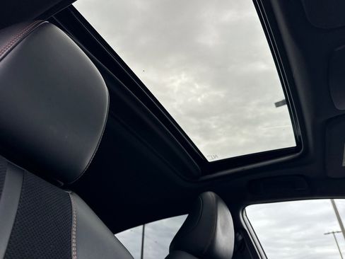 Used 2021 Toyota Avalon XSE w/ Carpet Mat Package (TMS) image 16