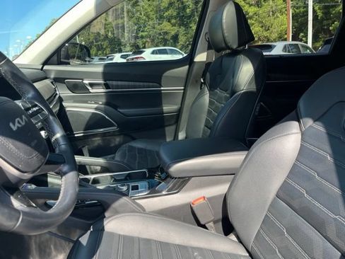 Used 2024 Kia Telluride SX Prestige AWD/4WD image 8