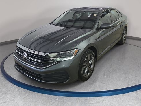 Used 2023 Volkswagen Jetta SE FWD image 1