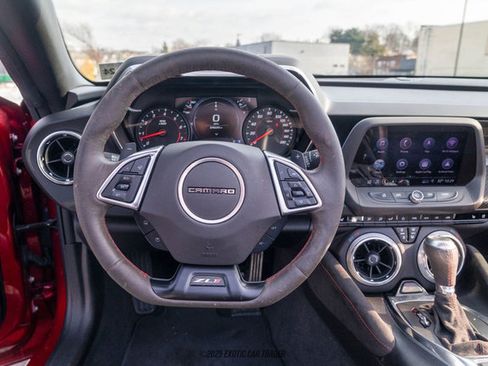 Used 2019 Chevrolet Camaro ZL1 image 48