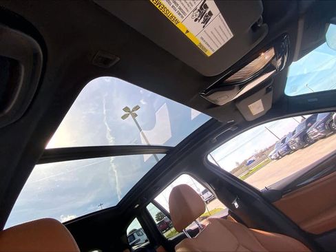 Certified 2024 BMW X3 sDrive30i w/ Premium Package image 13