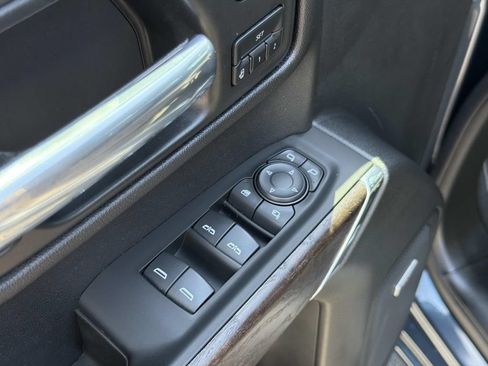 Used 2021 GMC Sierra 1500 Denali w/ Denali Ultimate Package AWD/4WD image 20