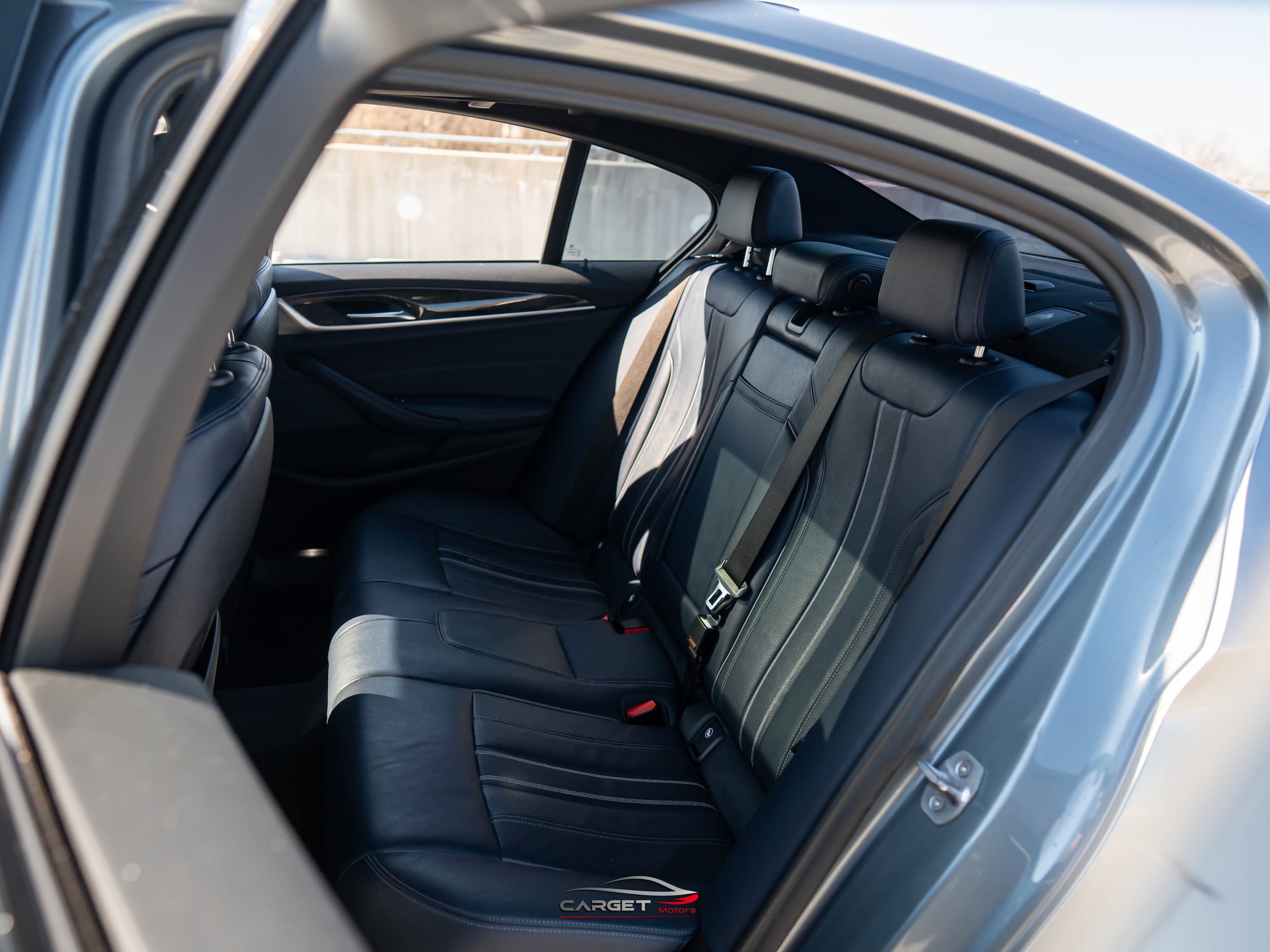 Used 2019 BMW 540i w/ M Sport Package RWD image 20