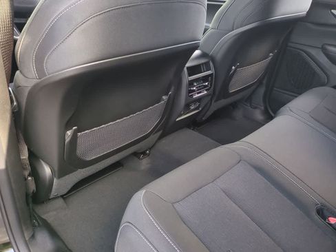 New 2026 Jeep Grand Cherokee Laredo X AWD/4WD image 19