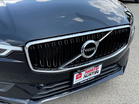 Used 2019 Volvo XC60 T5 Momentum FWD image 29