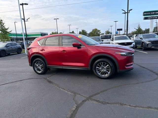 Used 2017 MAZDA CX-5 Touring FWD image 3