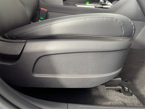 New 2026 Kia Sportage EX image 38