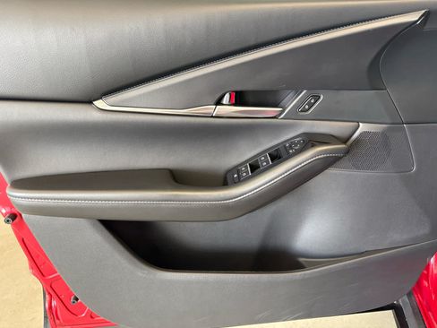 Certified 2025 MAZDA CX-30 AWD 2.5 S w/ Preferred Package image 9