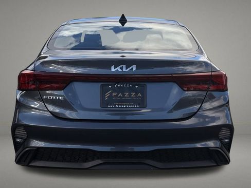 Used 2024 Kia Forte LXS image 4