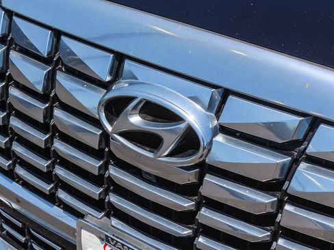 Used 2023 Hyundai Palisade Calligraphy FWD image 14