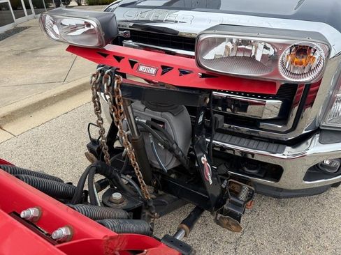 Used 2016 Ford F350 Lariat w/ Lariat Interior Package image 9