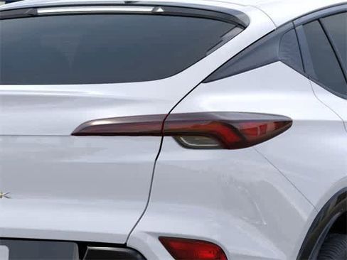 New 2026 Buick Envista Sport Touring image 11