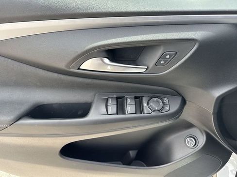 New 2026 Buick Envista Sport Touring w/ Convenience I Package FWD image 13
