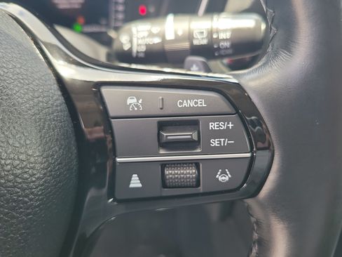 Used 2024 Honda Pilot Elite image 21