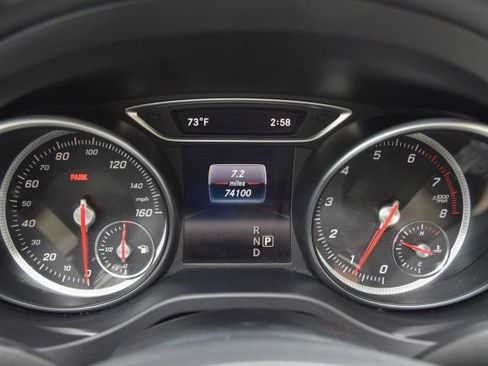 Used 2018 Mercedes-Benz GLA 250 image 25