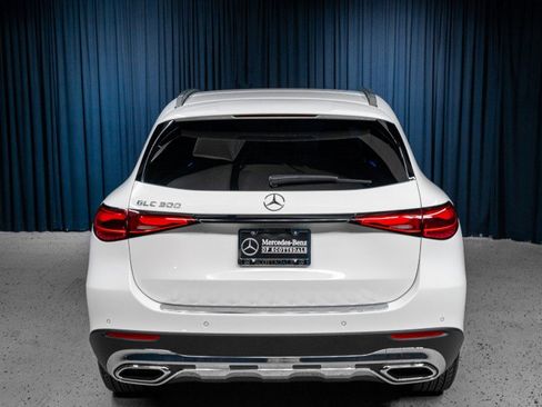 Certified 2026 Mercedes-Benz GLC 300 image 5