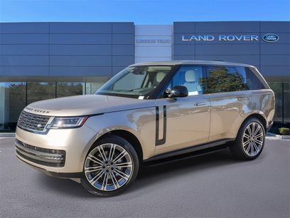 New 2025 Land Rover Range Rover SE
