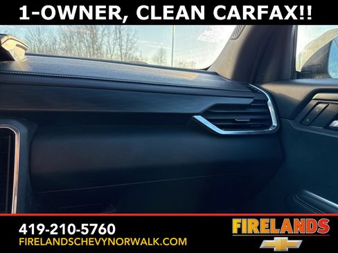 Certified 2025 GMC Acadia Elevation image 26