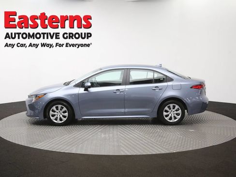 Used 2025 Toyota Corolla LE FWD image 56