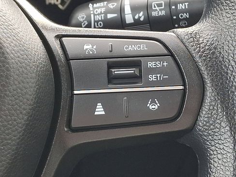 Used 2024 Honda CR-V EX image 23