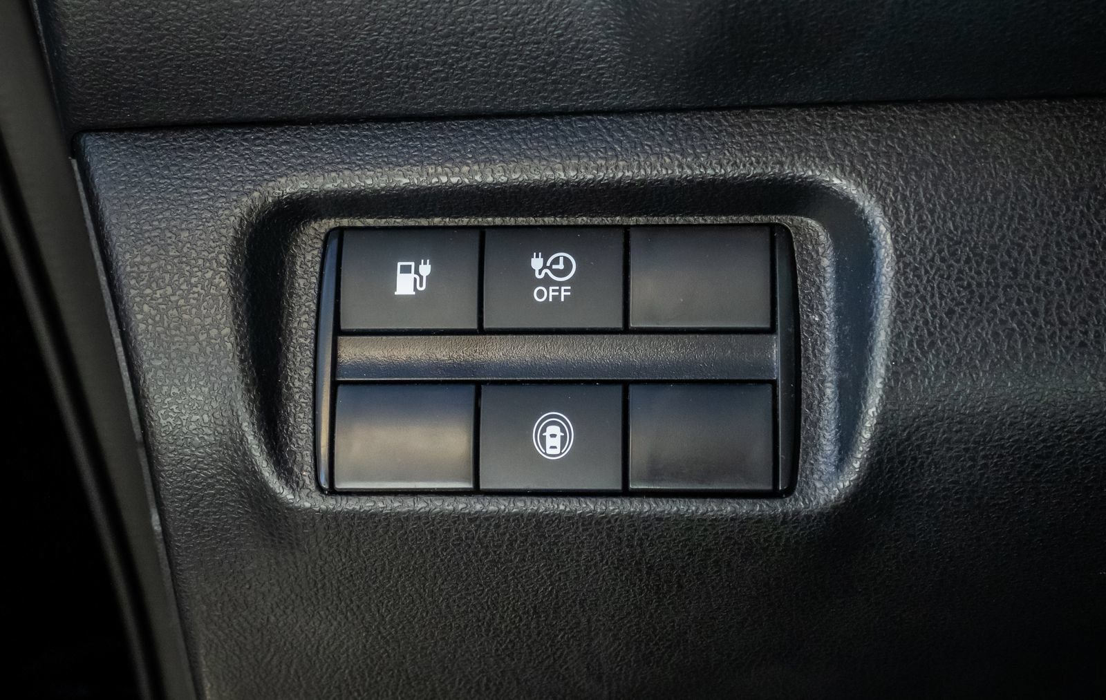 Used 2025 Nissan Leaf S FWD image 18