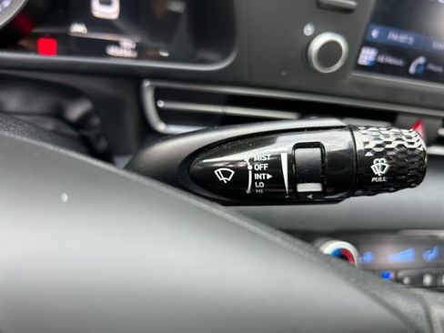 Used 2021 Hyundai Elantra SEL w/ Cargo Package FWD image 20