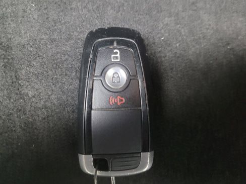 Used 2019 Ford EcoSport SE w/ SE Convenience Package AWD/4WD image 32
