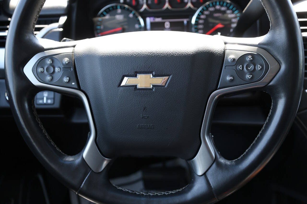 Used 2016 Chevrolet Suburban LTZ AWD/4WD image 19