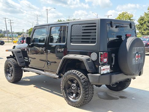 Used 2015 Jeep Wrangler Unlimited Sport w/ Quick Order Package 23S AWD/4WD image 6