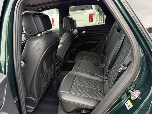 Used 2018 Audi SQ5 Premium Plus w/ S Sport Package AWD/4WD image 13