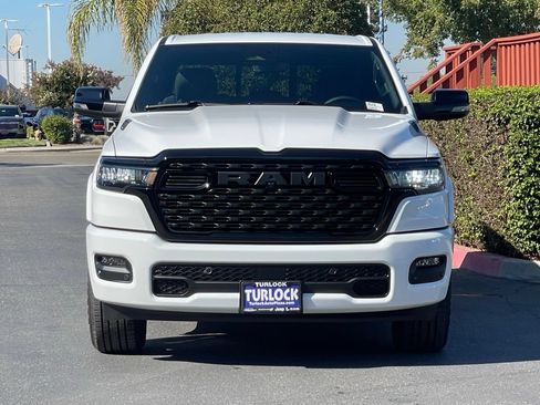New 2026 RAM 1500 Big Horn AWD/4WD image 3